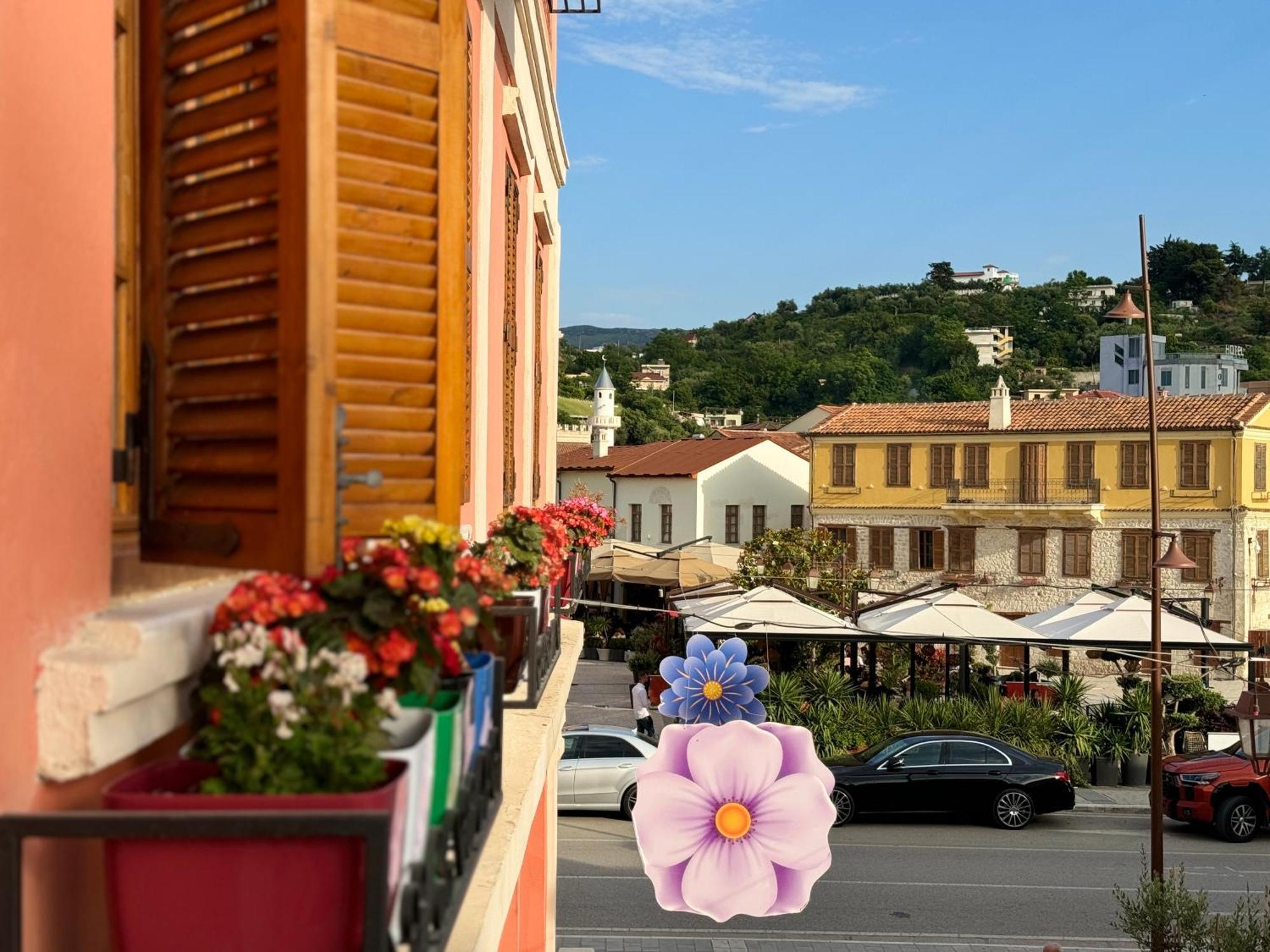 The Cosy Inn Vlora Exterior photo