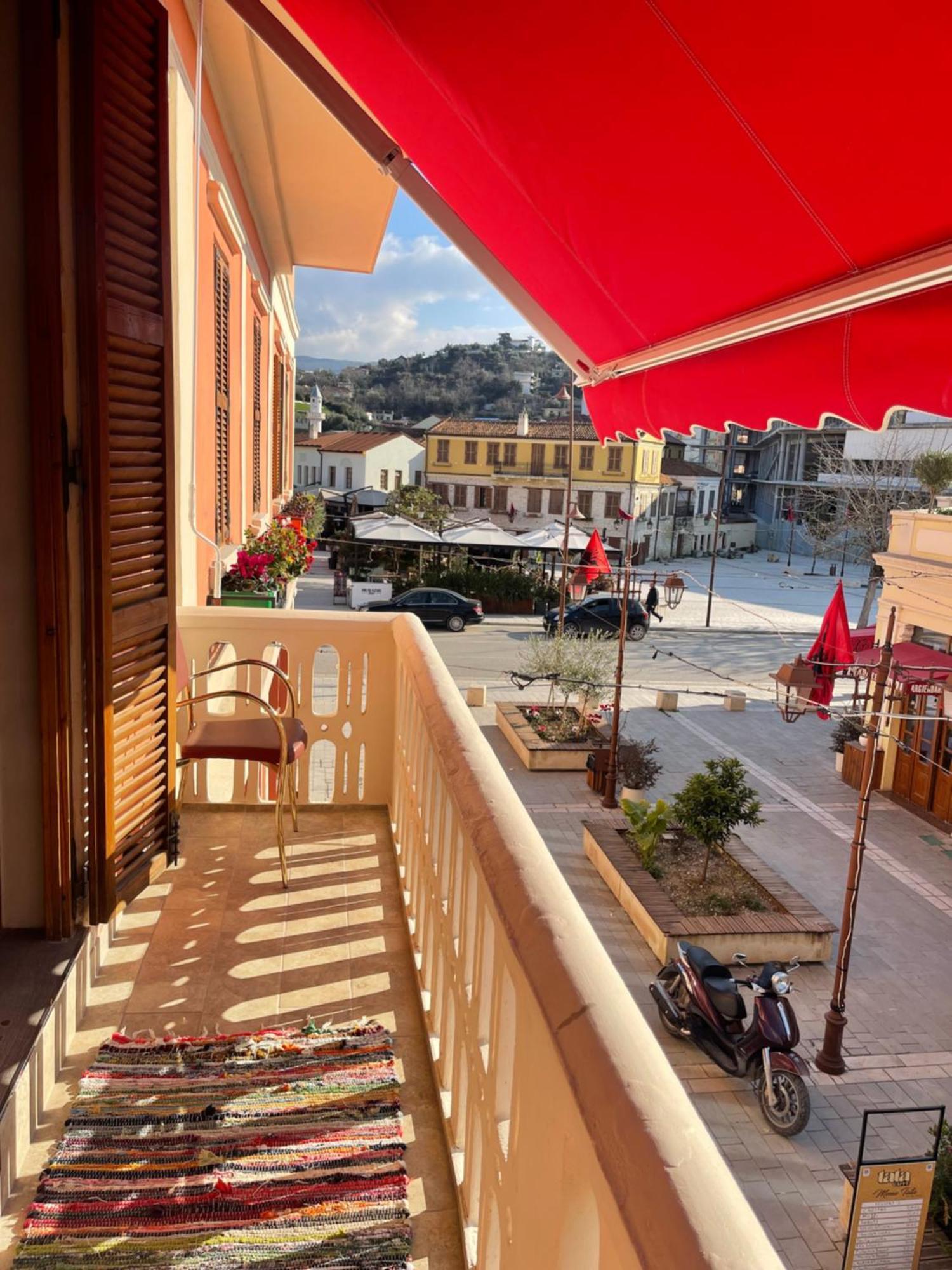 The Cosy Inn Vlora Exterior photo